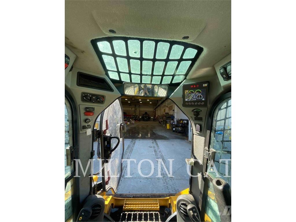 CAT 299D3 XHP لوادر انزلاقية التوجيه