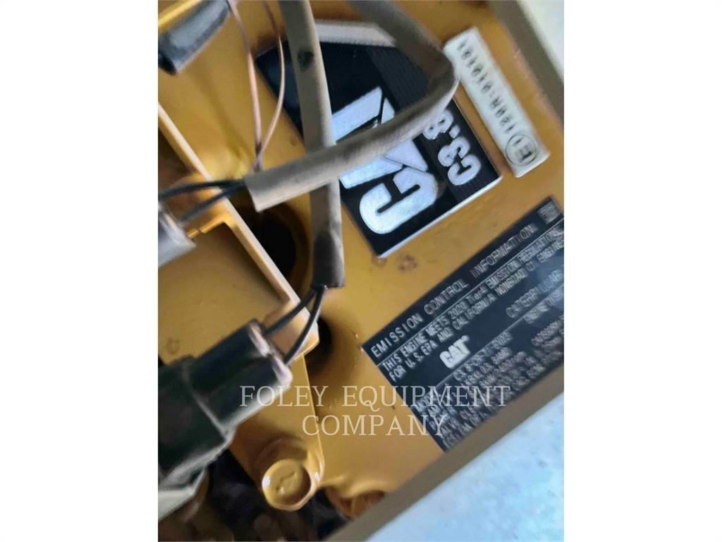 CAT 299D3XE لوادر انزلاقية التوجيه