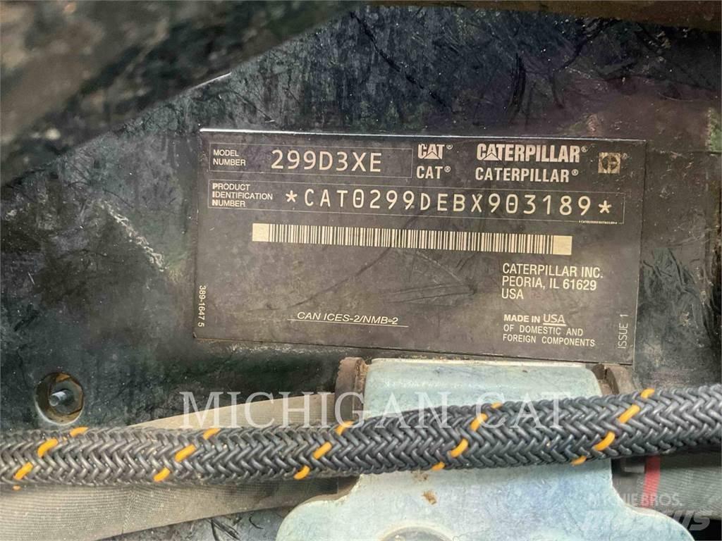 CAT 299D3XE لوادر زحافة