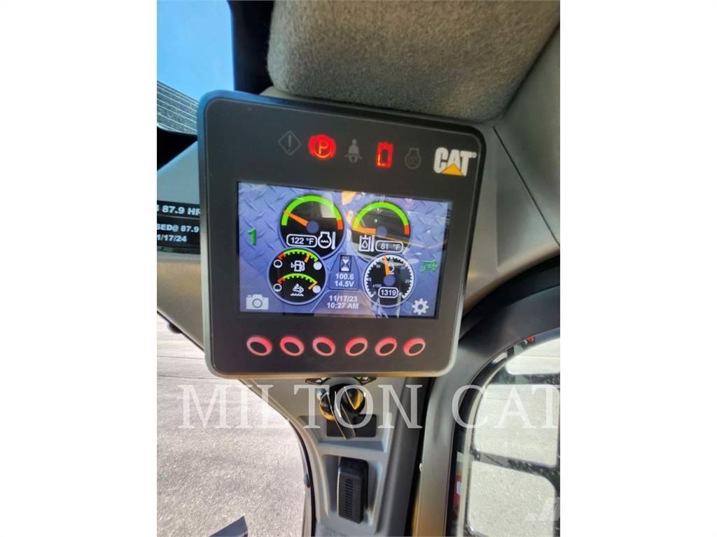 CAT 299D3XE لوادر زحافة