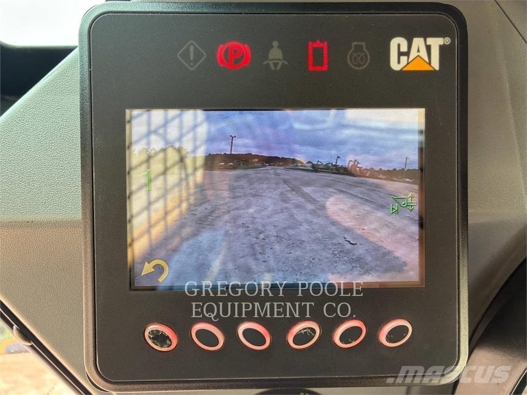 CAT 299D3XE لوادر زحافة
