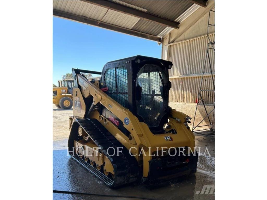 CAT 299D3XE لوادر زحافة