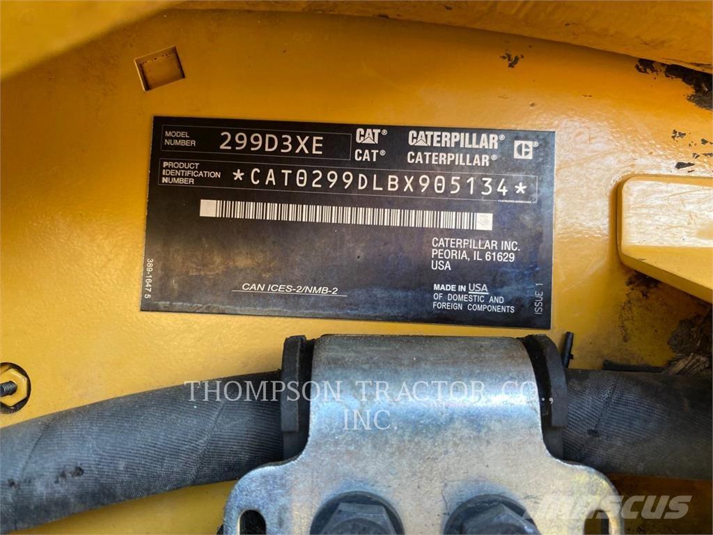 CAT 299D3XE لوادر زحافة