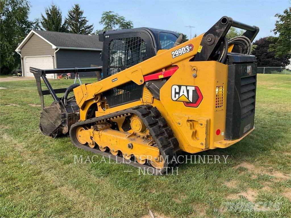 CAT 299D3XE AQR لوادر انزلاقية التوجيه