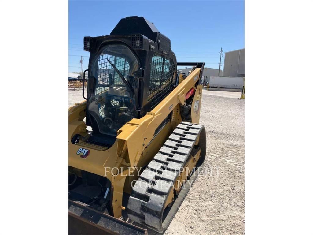 CAT 299D3XE2C لوادر انزلاقية التوجيه