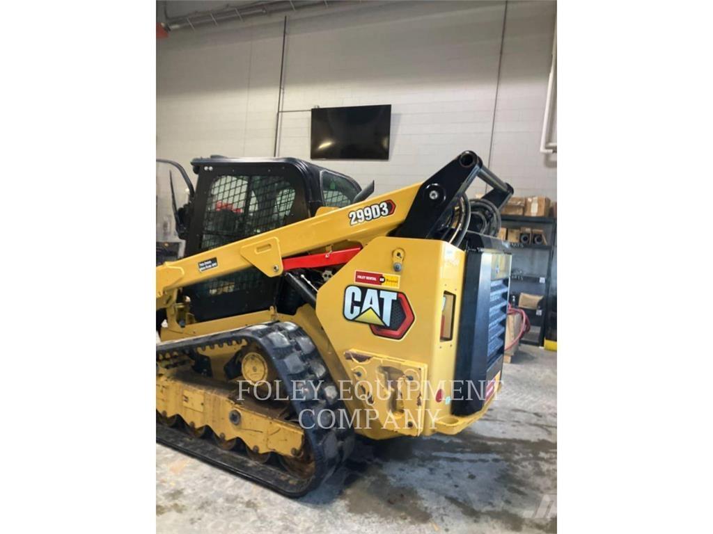 CAT 299D3XPS2C لوادر انزلاقية التوجيه