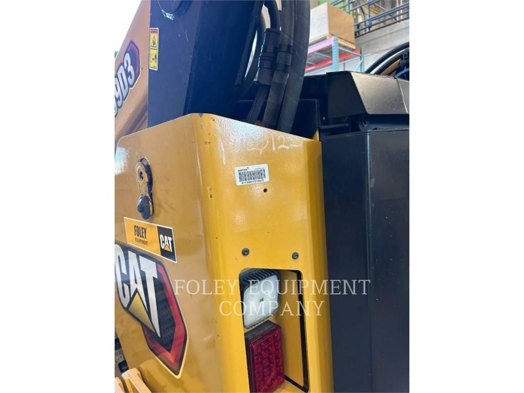 CAT 299D3XPS2C لوادر انزلاقية التوجيه