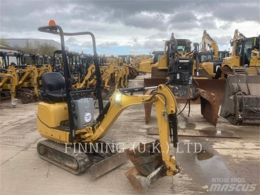 CAT 300.9D حفارات زحافة