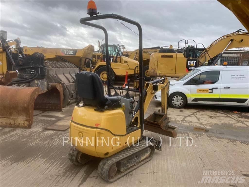 CAT 300.9D حفارات زحافة