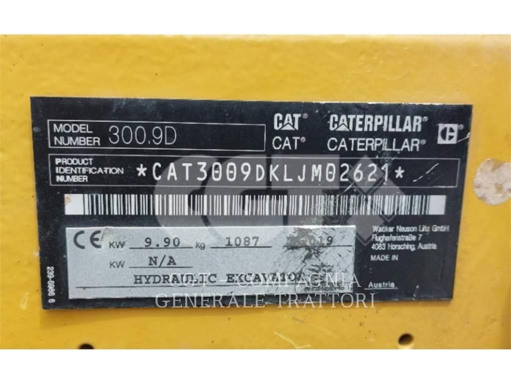 CAT 300.9D حفارات زحافة