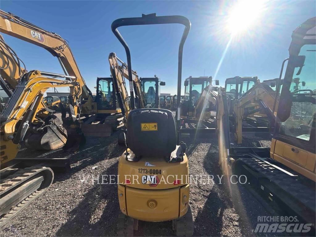 CAT 300.9D حفارات زحافة