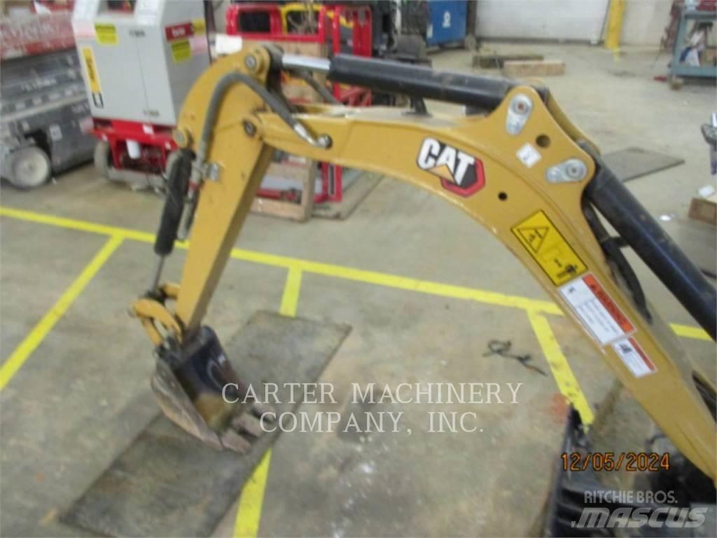 CAT 300.9D حفارات زحافة