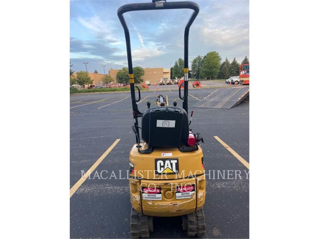 CAT 300.9D حفارات زحافة