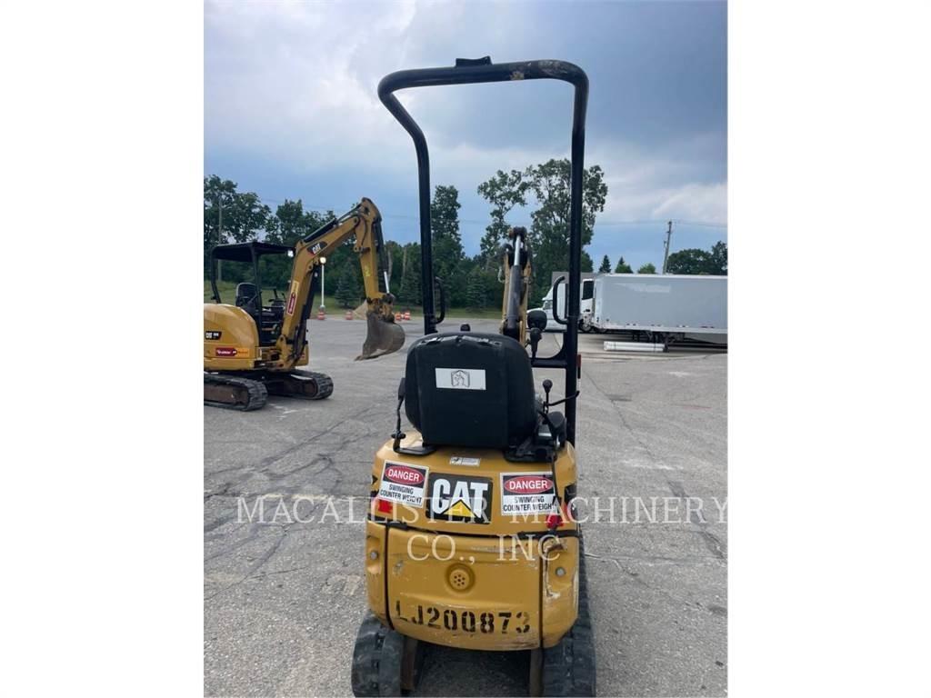CAT 300.9D حفارات زحافة