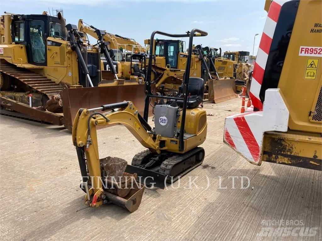 CAT 300.9D حفارات زحافة