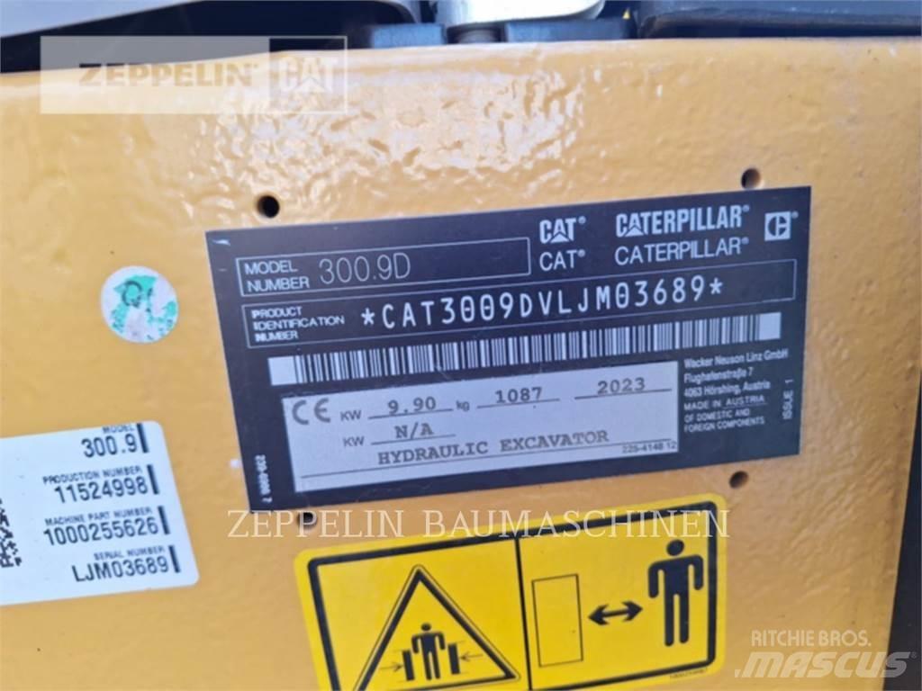 CAT 300.9D حفارات زحافة