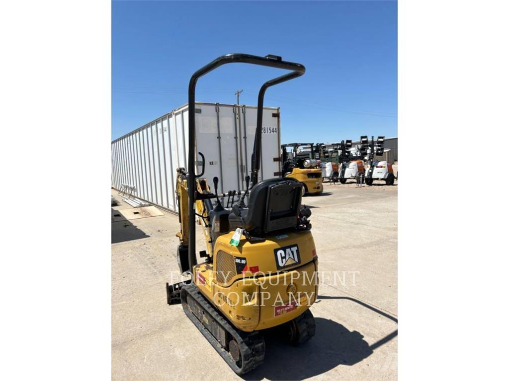 CAT 300.9DSO حفارات زحافة