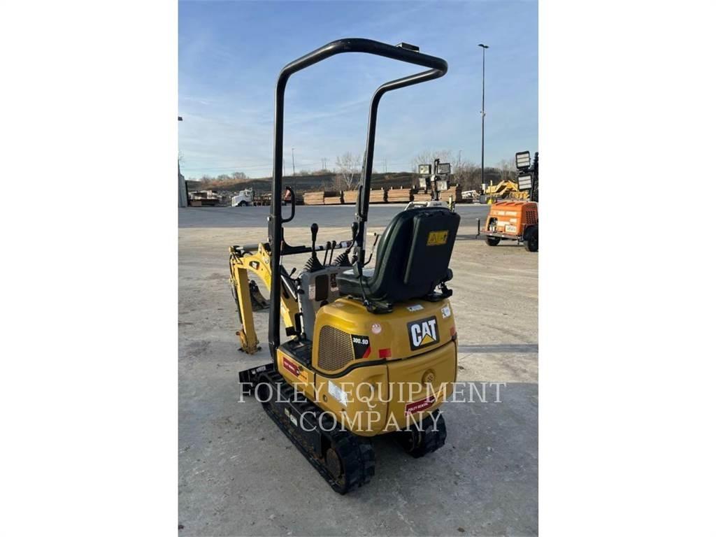 CAT 300.9DSO حفارات زحافة