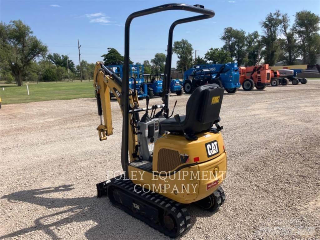 CAT 300.9DSO حفارات زحافة