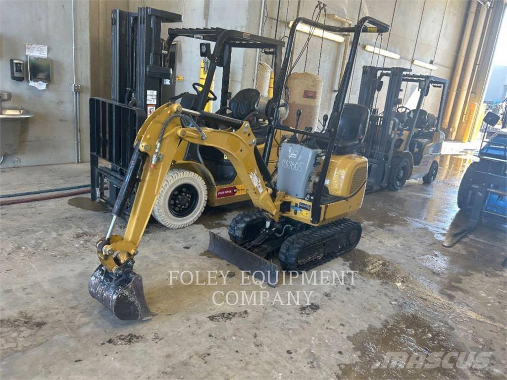 CAT 300.9DSO حفارات زحافة