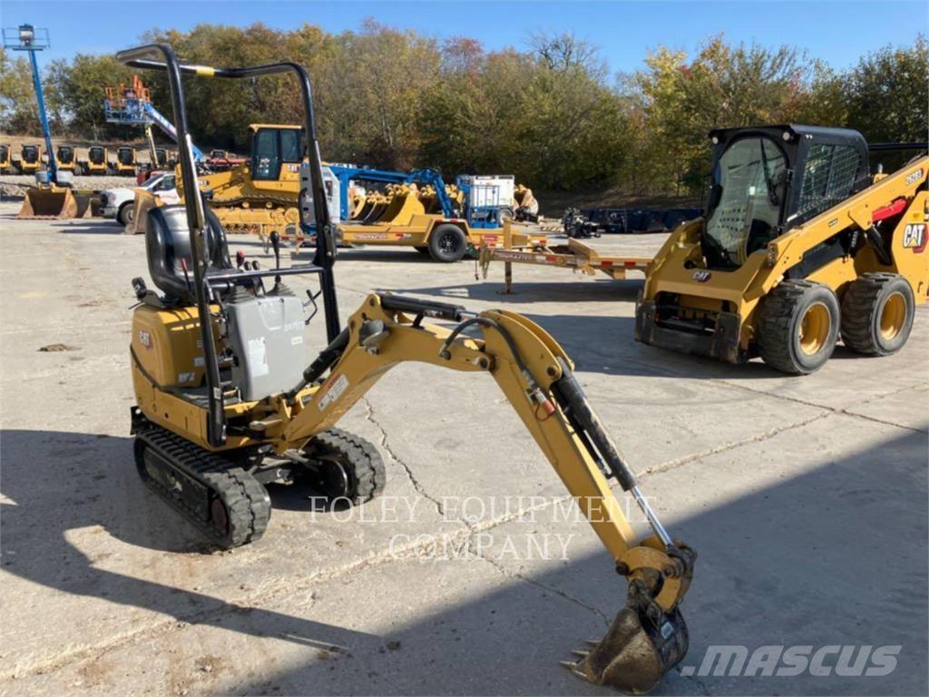 CAT 300.9DSO حفارات زحافة