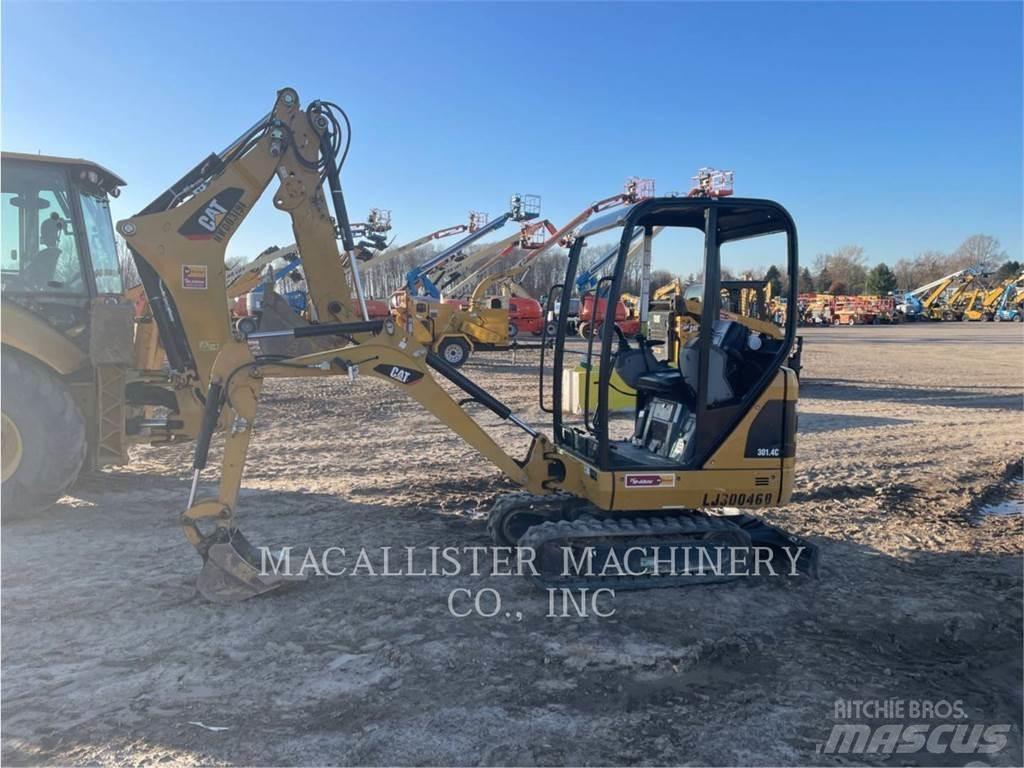 CAT 301.4C حفارات زحافة