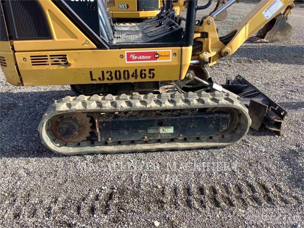 CAT 301.4C حفارات زحافة