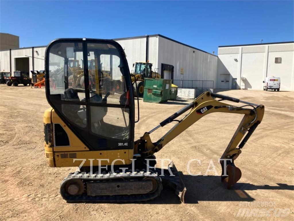 CAT 301.4C حفارات زحافة