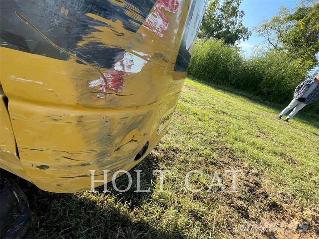 CAT 301.4C حفارات زحافة