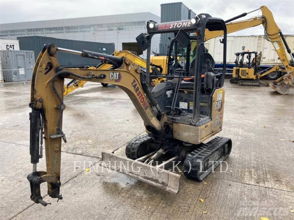 CAT 301.5 حفارات زحافة