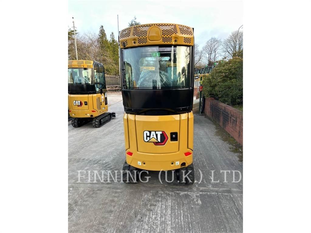 CAT 301.6 حفارات زحافة