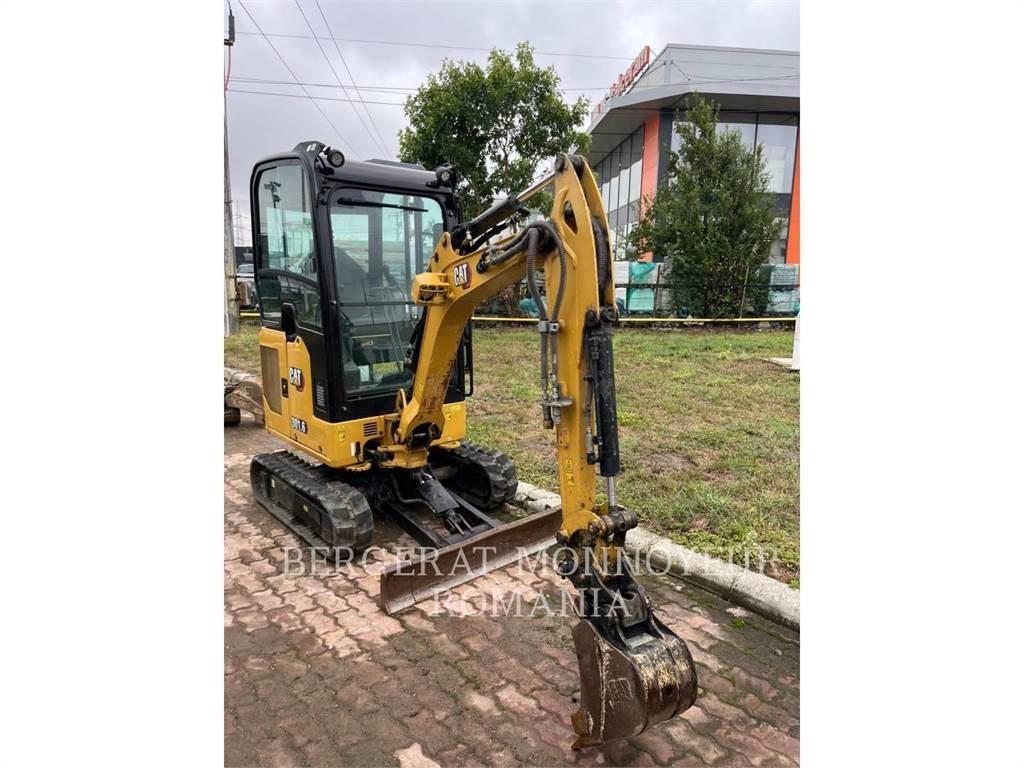 CAT 301.6-05 حفارات زحافة