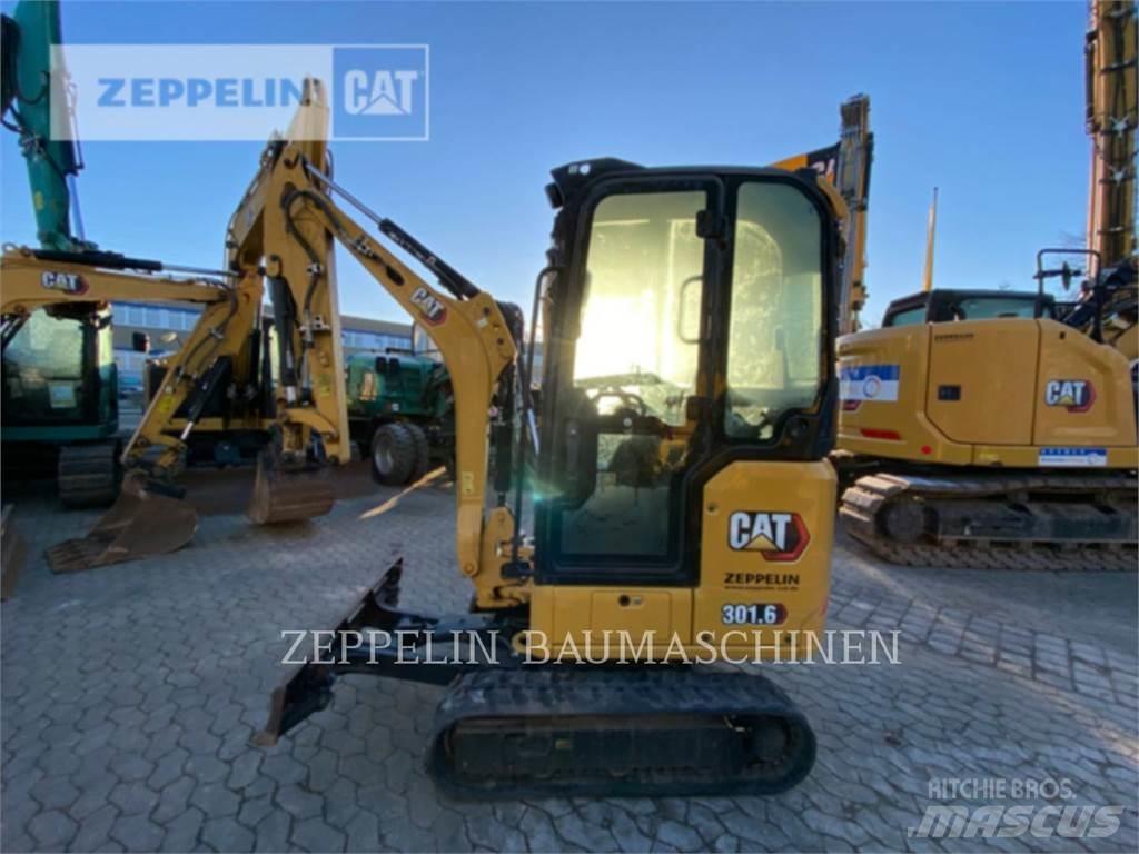 CAT 301.6-05A حفارات زحافة