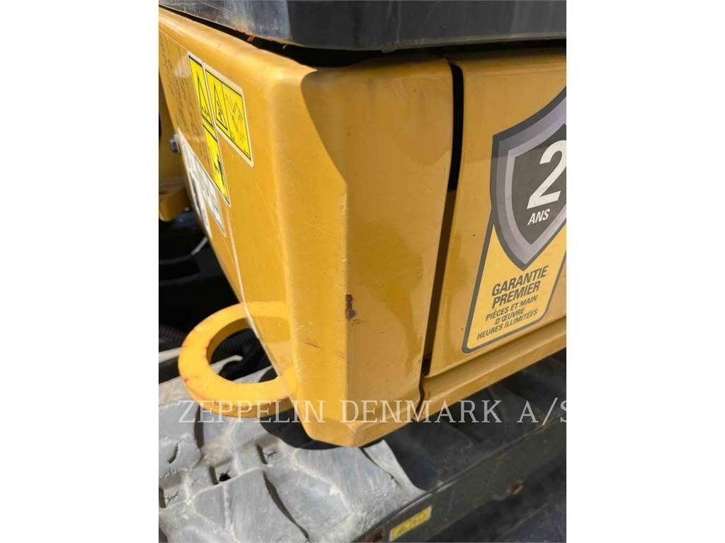 CAT 301.605 حفارات زحافة