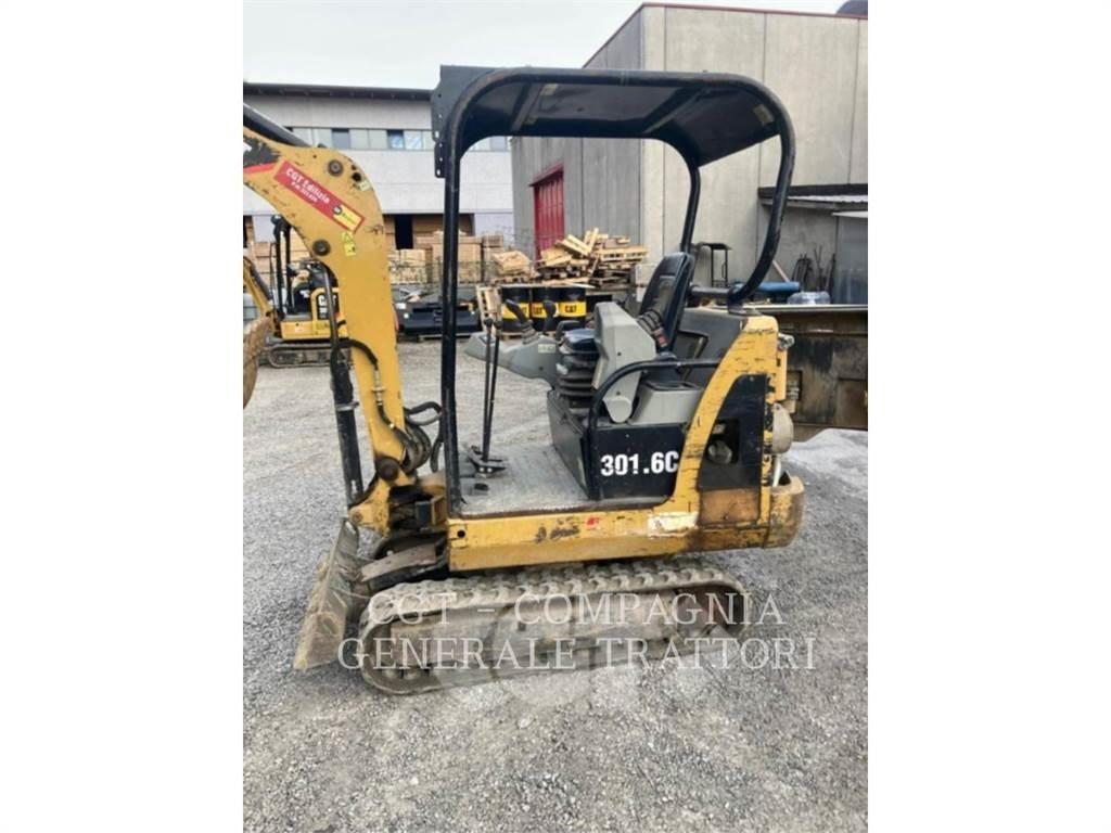 CAT 301.6C حفارات زحافة