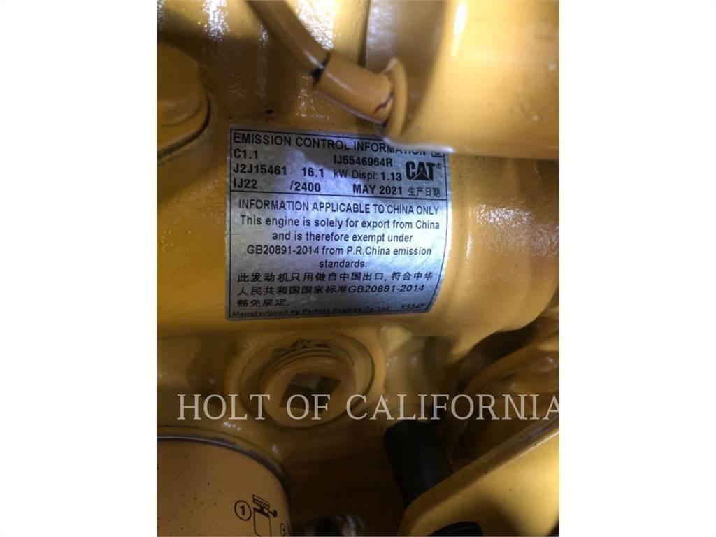 CAT 301.7 حفارات زحافة
