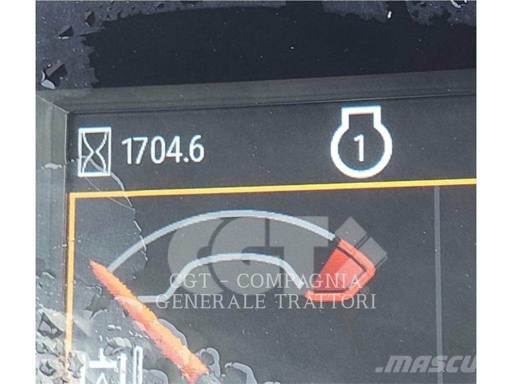 CAT 301.7 حفارات زحافة