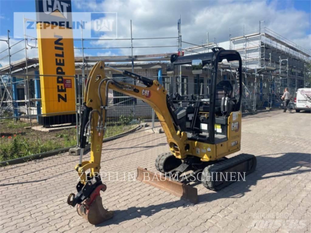 CAT 301.7-05A حفارات زحافة