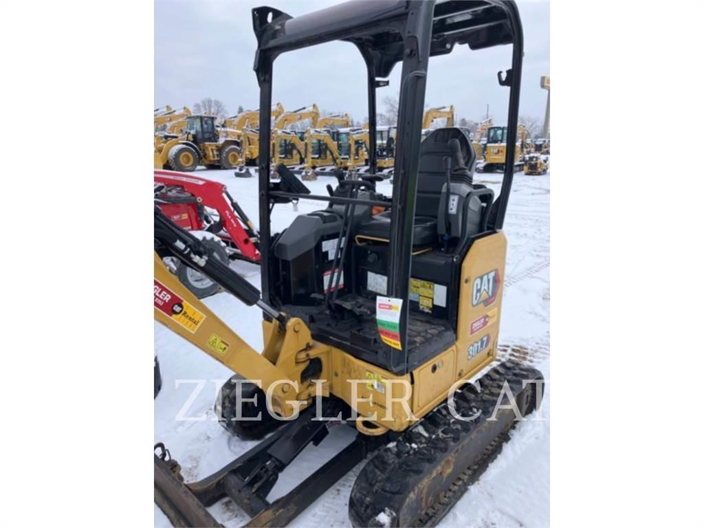 CAT 301.7-05CR حفارات زحافة