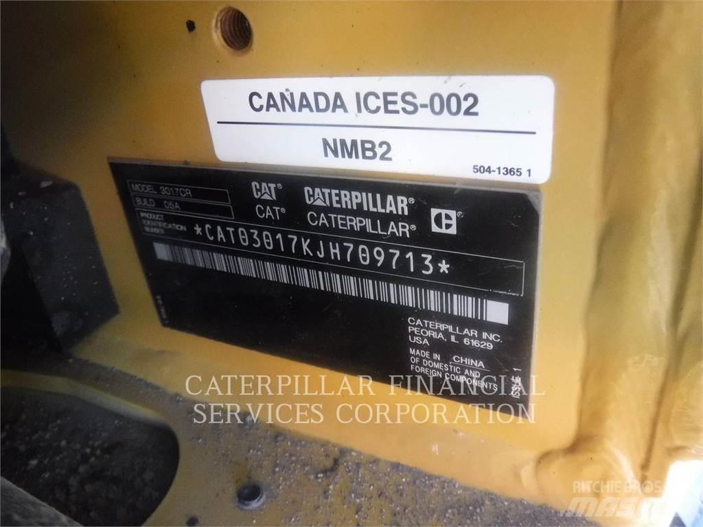 CAT 301.7-05CR حفارات زحافة