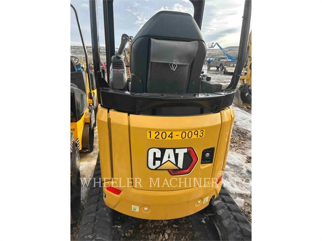 CAT 301.7 C1 حفارات زحافة