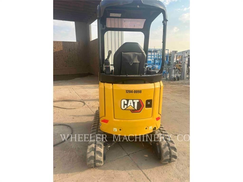 CAT 301.7 C1 حفارات زحافة