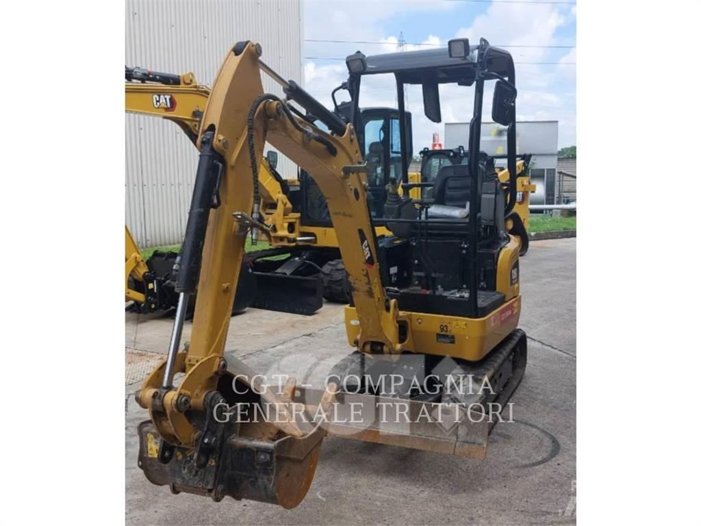 CAT 301.7D حفارات زحافة