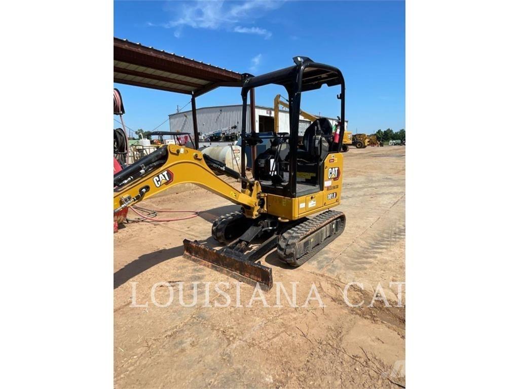 CAT 301.8 حفارات صغيرة أقل من 7 طن (حفارات صغيرة)