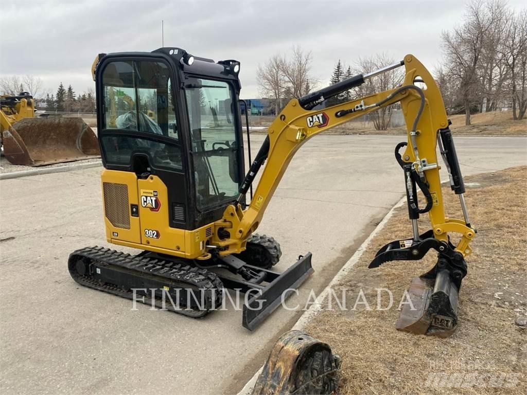 CAT 302-05 حفارات زحافة