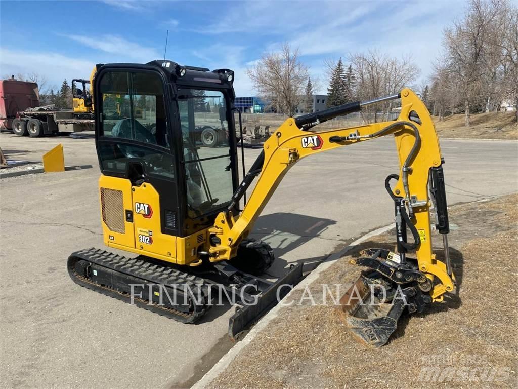 CAT 302-05 حفارات زحافة