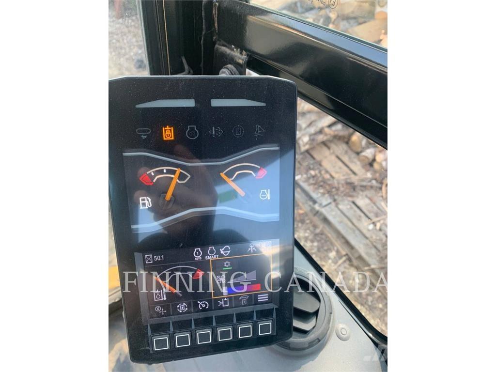 CAT 302-05 حفارات زحافة