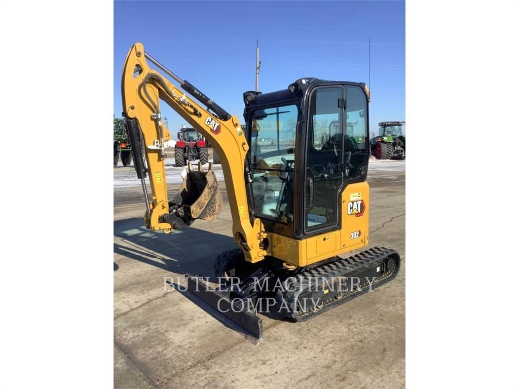 CAT 302-05A CR حفارات زحافة