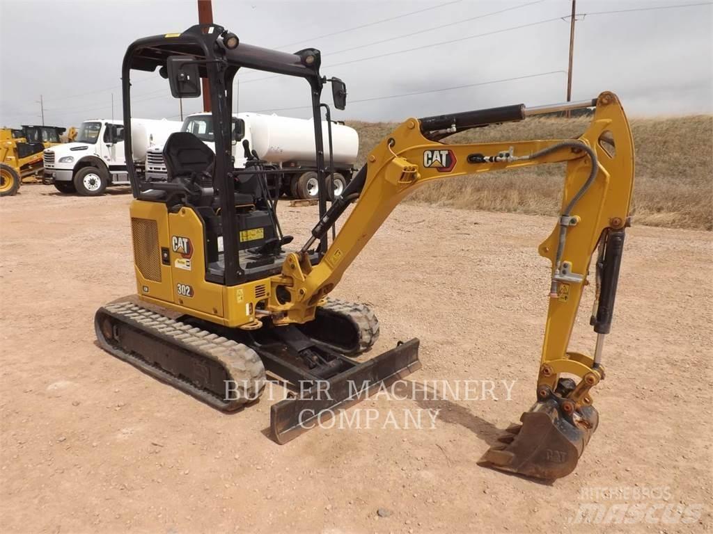 CAT 302-05A CR حفارات زحافة
