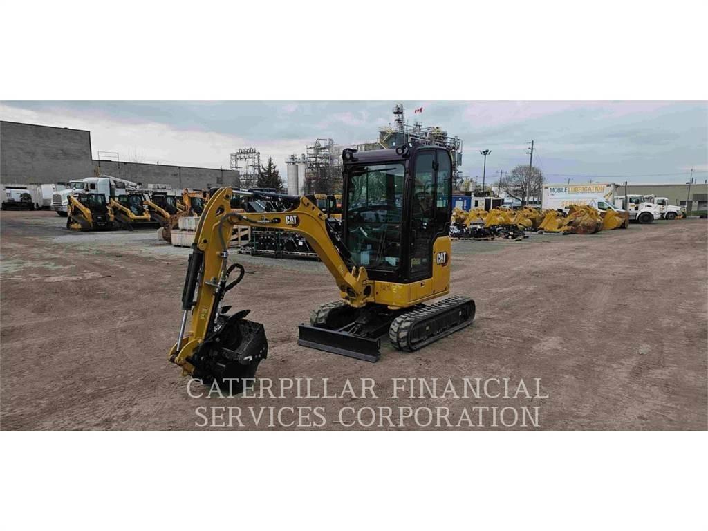 CAT 302 05A CR حفارات زحافة